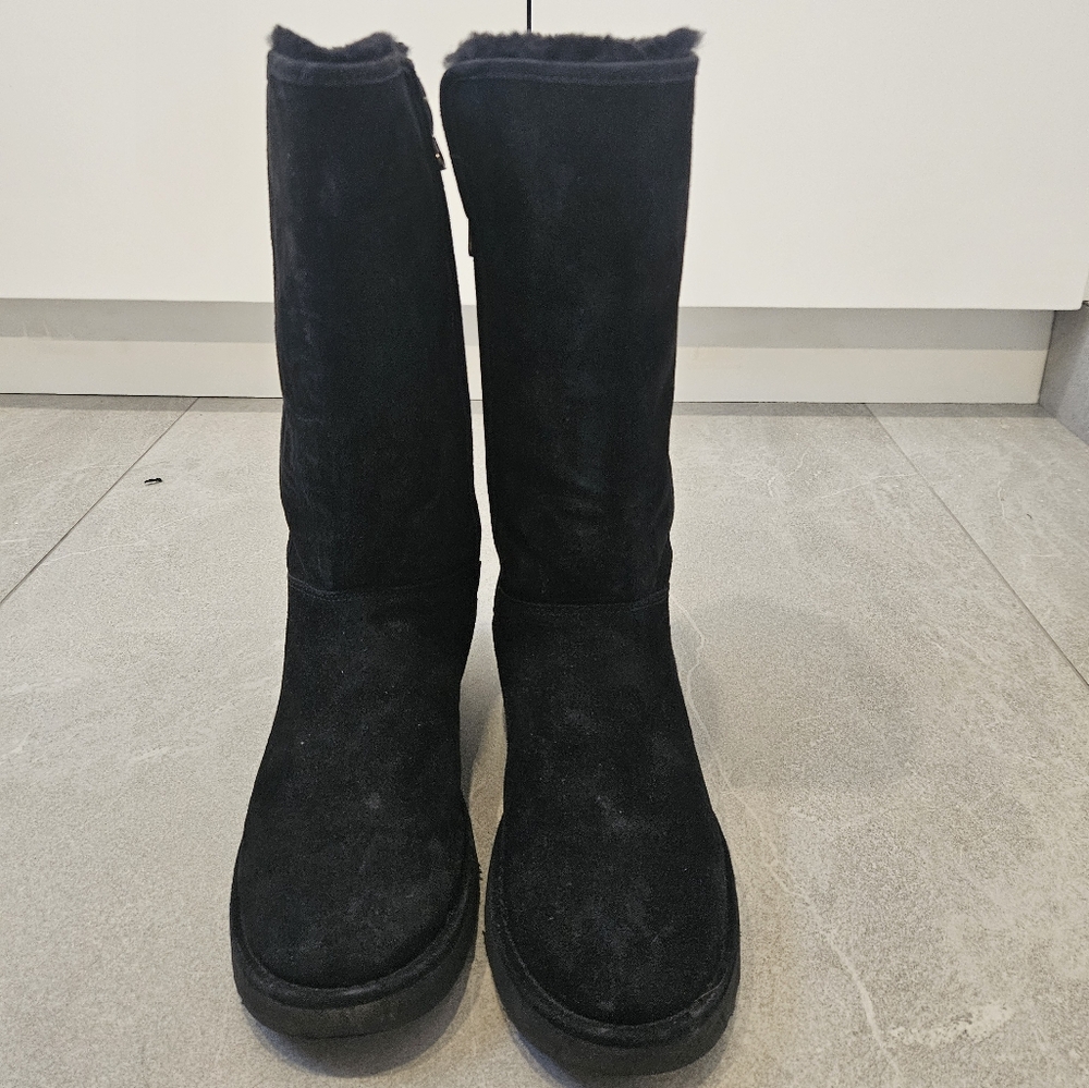 UGGS Black Size 5